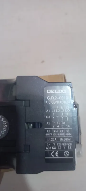 کنتاکتور دلکسی DELIXI مدل CJX2 C 910 توان 4 کیلو وات 9 آمپر gallery1