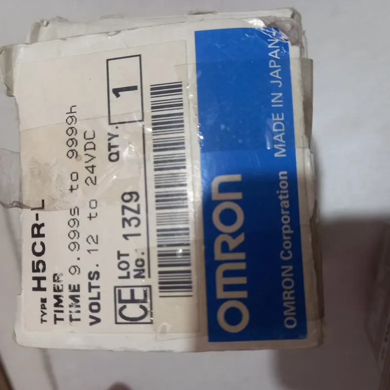 تایمر 8 پایه گرد امرن omron ژاپنی اصل صفحه دیجیتال H5CR gallery1
