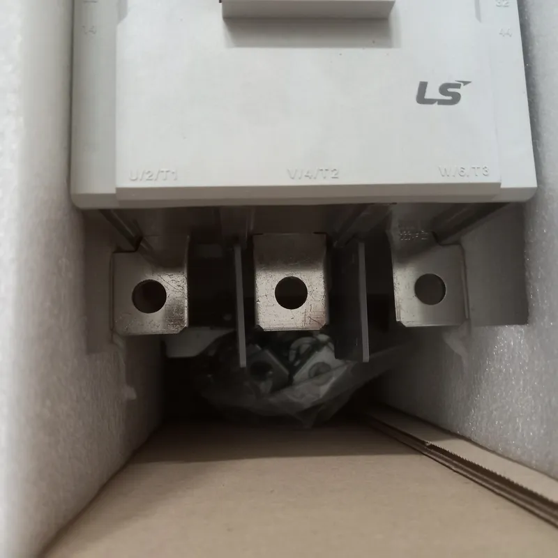 کنتاکتور 180 آمپر ال اس LS کره 90 کیلو وات مدل GMC-180 gallery4