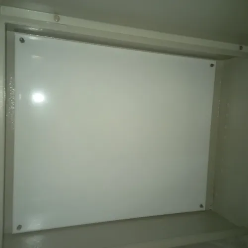 تابلو برق فلزی 70 در 90 دارای صفحه مونتاژ حدود 20 کیلو وزن