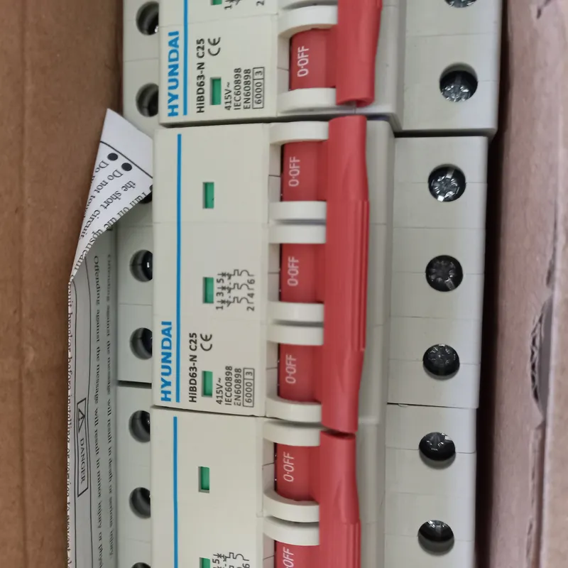 فیوز مینیاتوری هیوندای اصل سه پل 25 آمپر تیپ موتوری c طرح قدیم gallery0