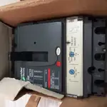 کلید اتوماتیک سه پل قابل تنظیم حرارتی و مغناطیسی 250 آمپر مدلNSX 250F اشنایدر فرانسه در حد نو دارای کارتن thumb 4