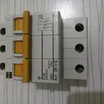 کلید مینیاتوری F&G اصل موتوری سه پل 25 آمپر قدرت قطع 10KA thumb 1